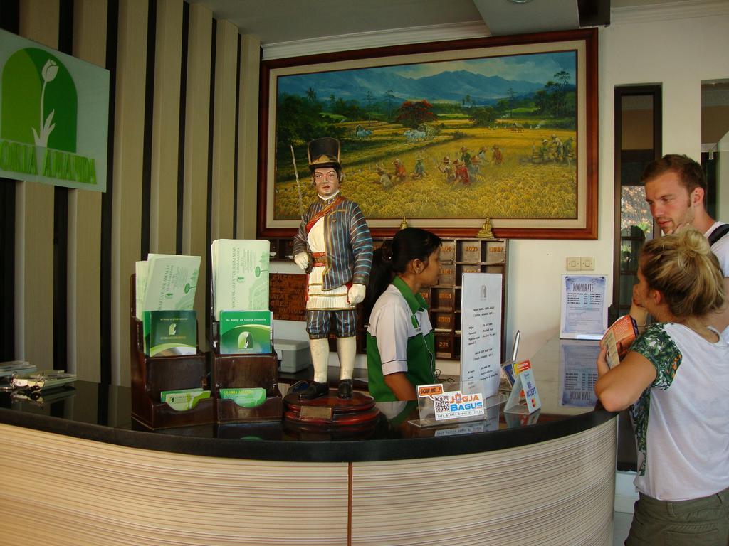 Gloria Amanda Hotel Yogyakarta Kültér fotó