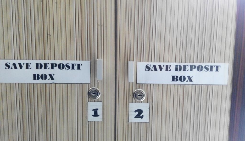 Gloria Amanda Hotel Yogyakarta Kültér fotó