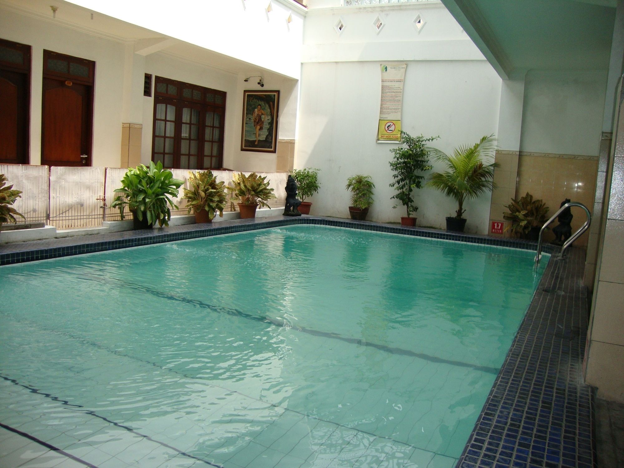 Gloria Amanda Hotel Yogyakarta Kültér fotó