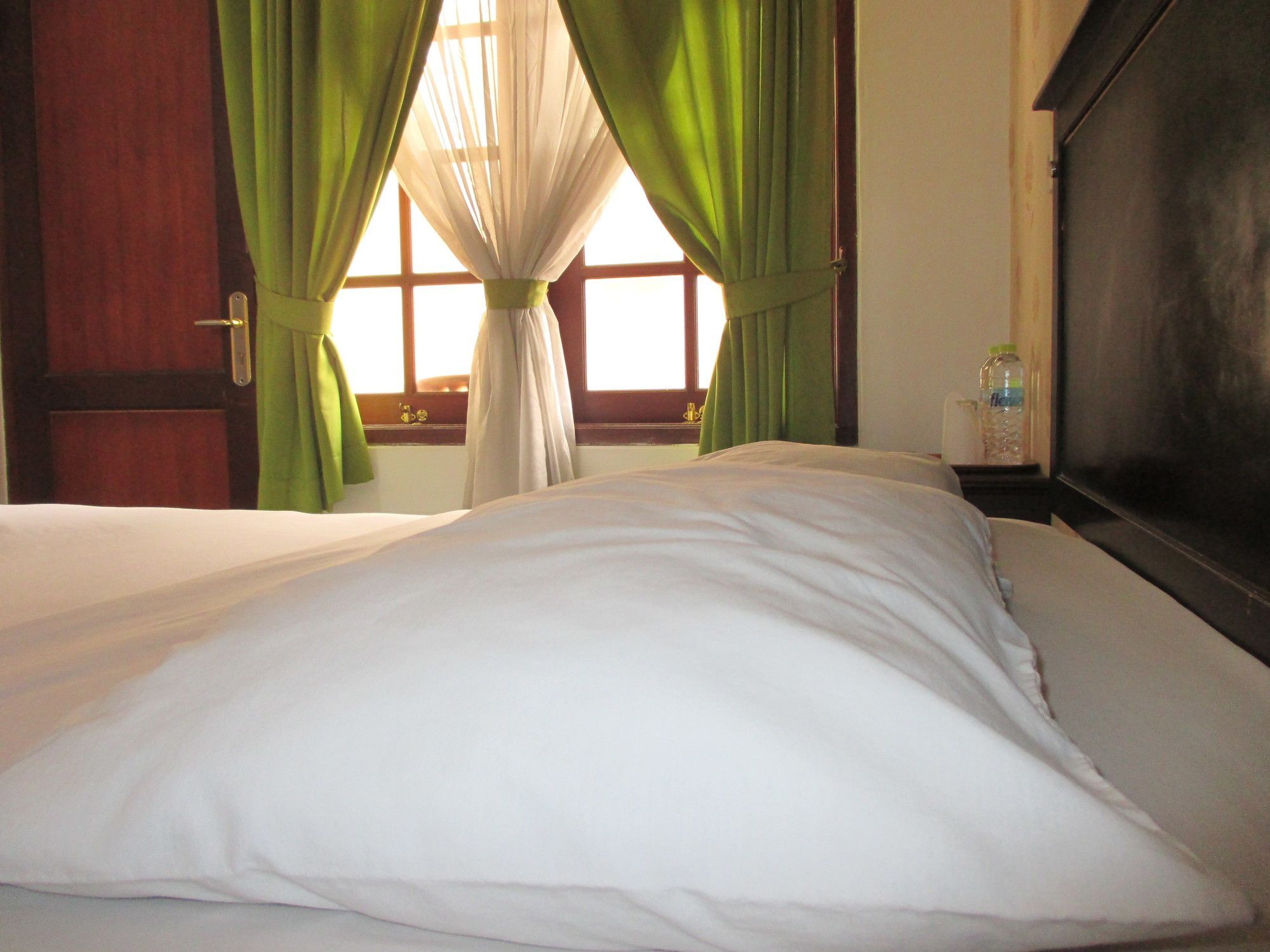 Gloria Amanda Hotel Yogyakarta Kültér fotó