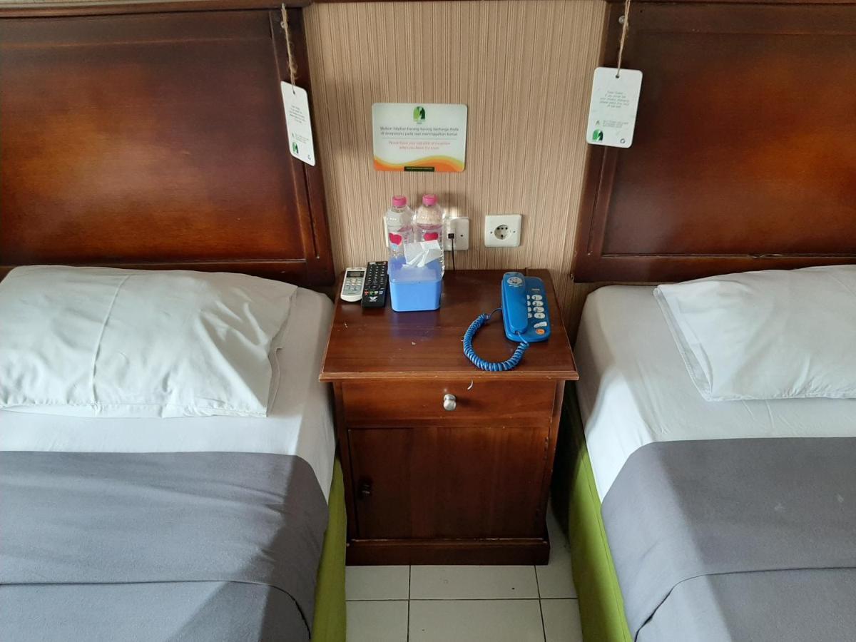 Gloria Amanda Hotel Yogyakarta Kültér fotó
